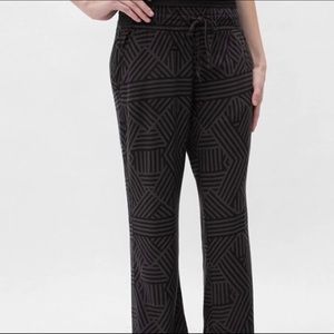 Hurley Printed Pants.   NWT!!